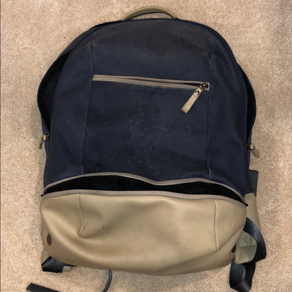 Vessel blue/cream multi-use backpack